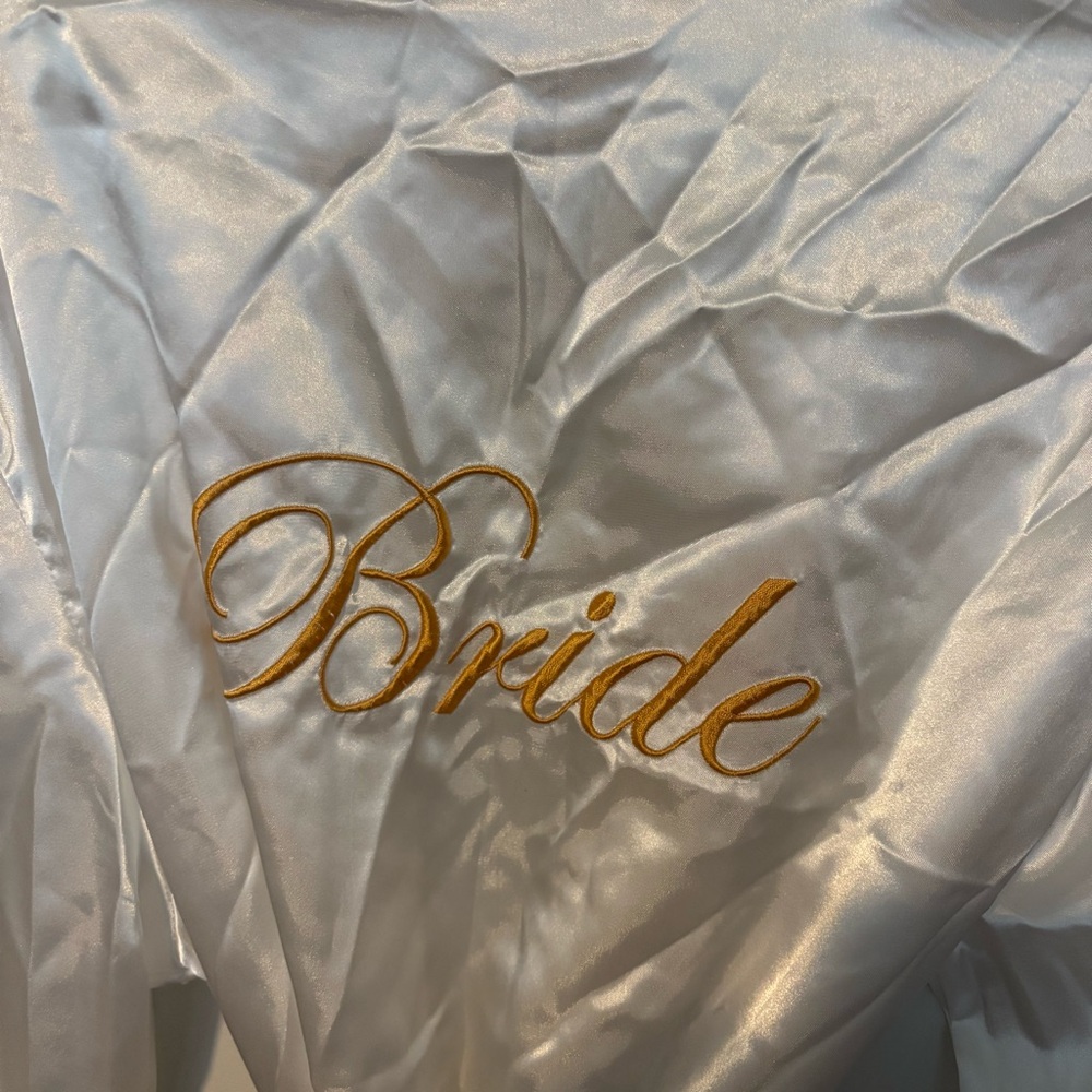 ❗️FINAL❗️White Satin Bride Robe with Gold Embroidery by SheIn Wedding Glam Day